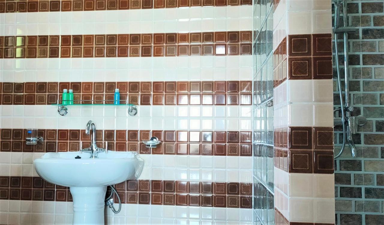 Mt Seaside Apartment ラ・ディーグ島 エクステリア 写真