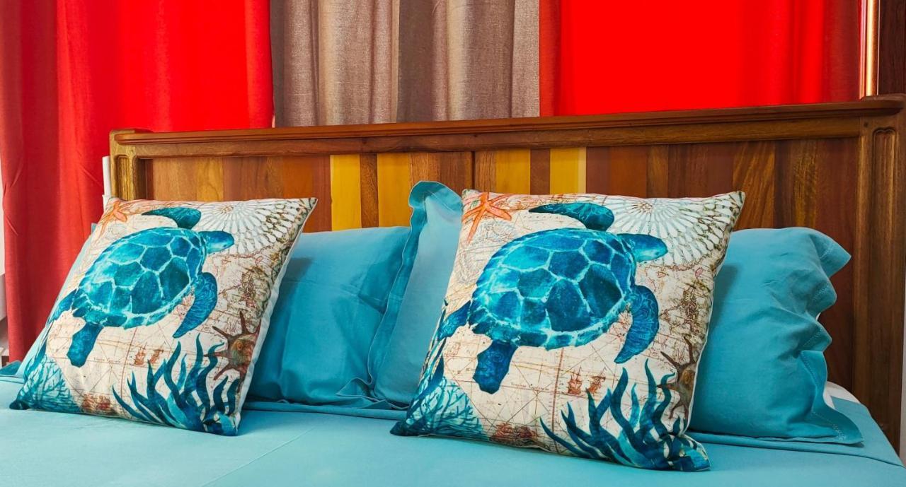 Mt Seaside Apartment ラ・ディーグ島 エクステリア 写真